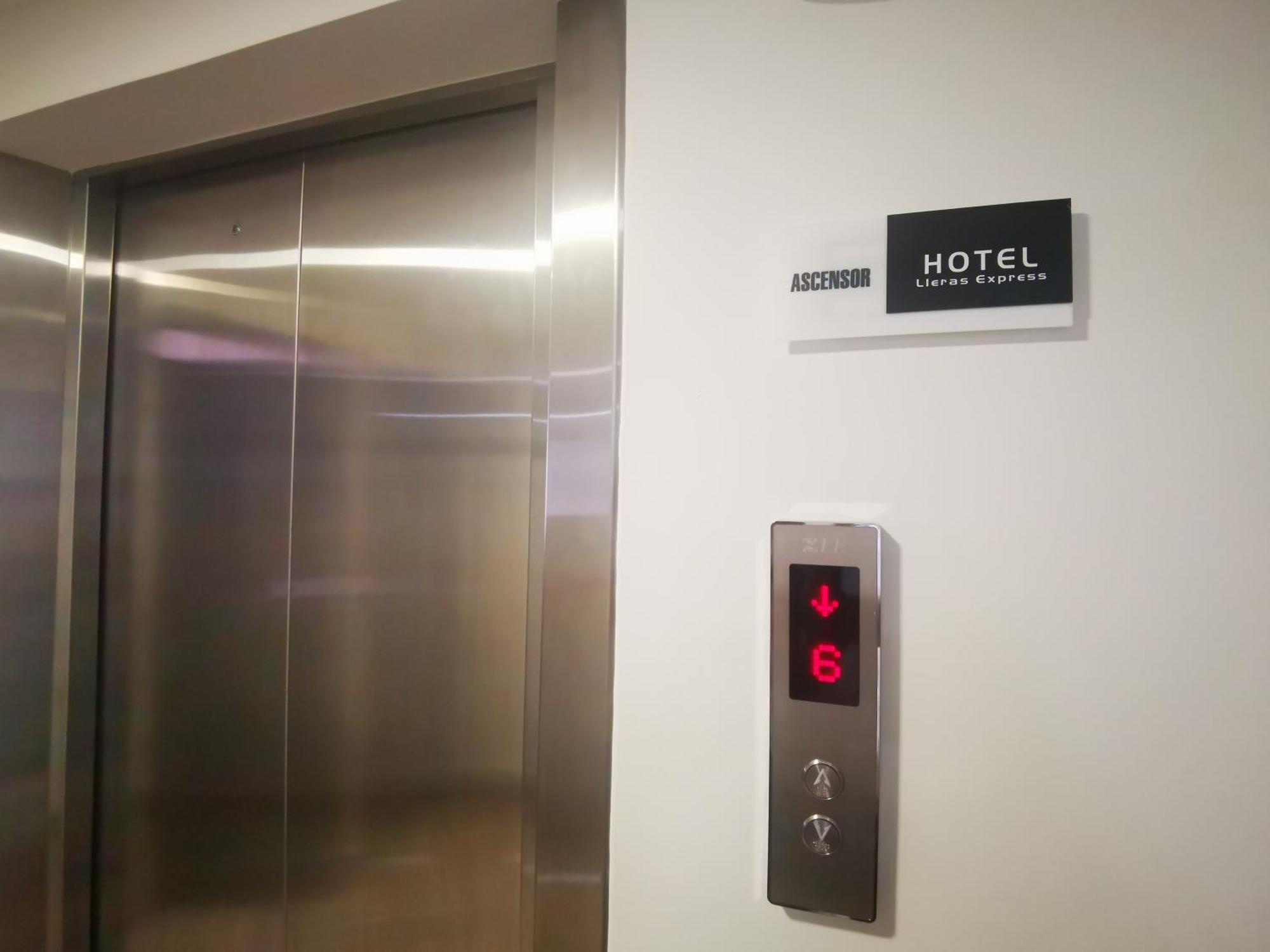 Hotel Lleras Express Медельин Экстерьер фото
